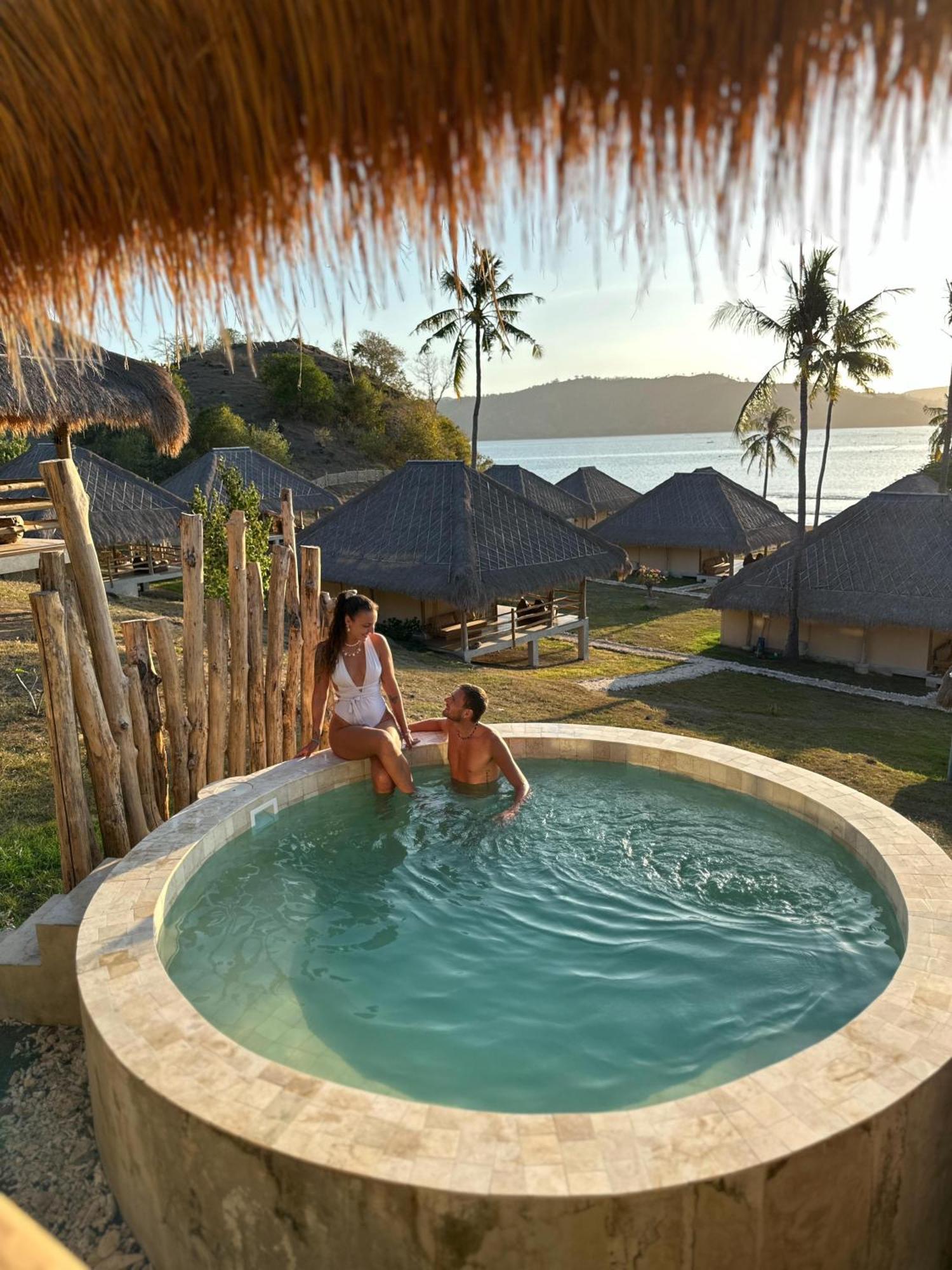 Bleu Mathis Hotel Gili Asahan