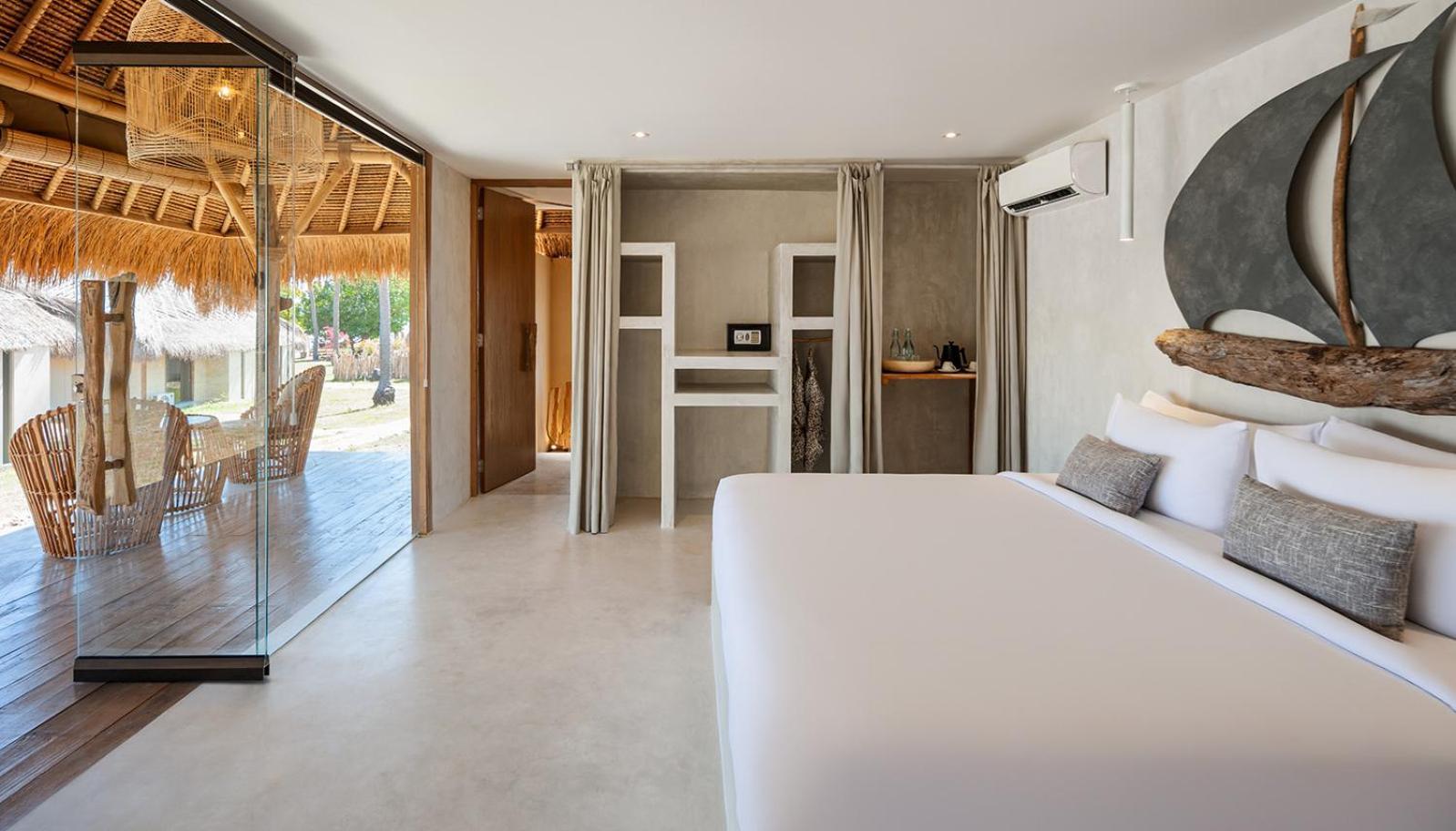 Bleu Mathis Hotel