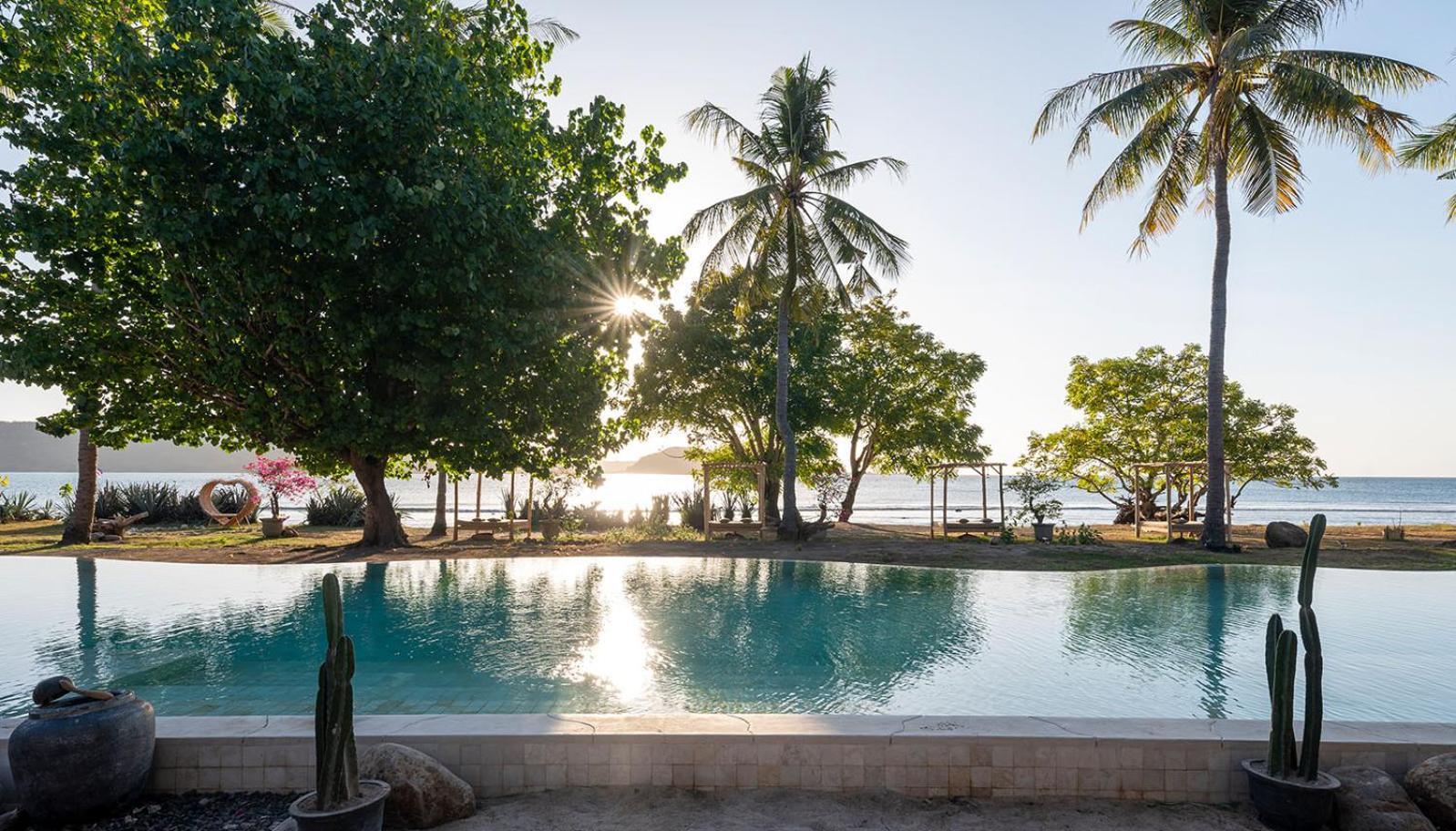 Bleu Mathis Gili Asahan